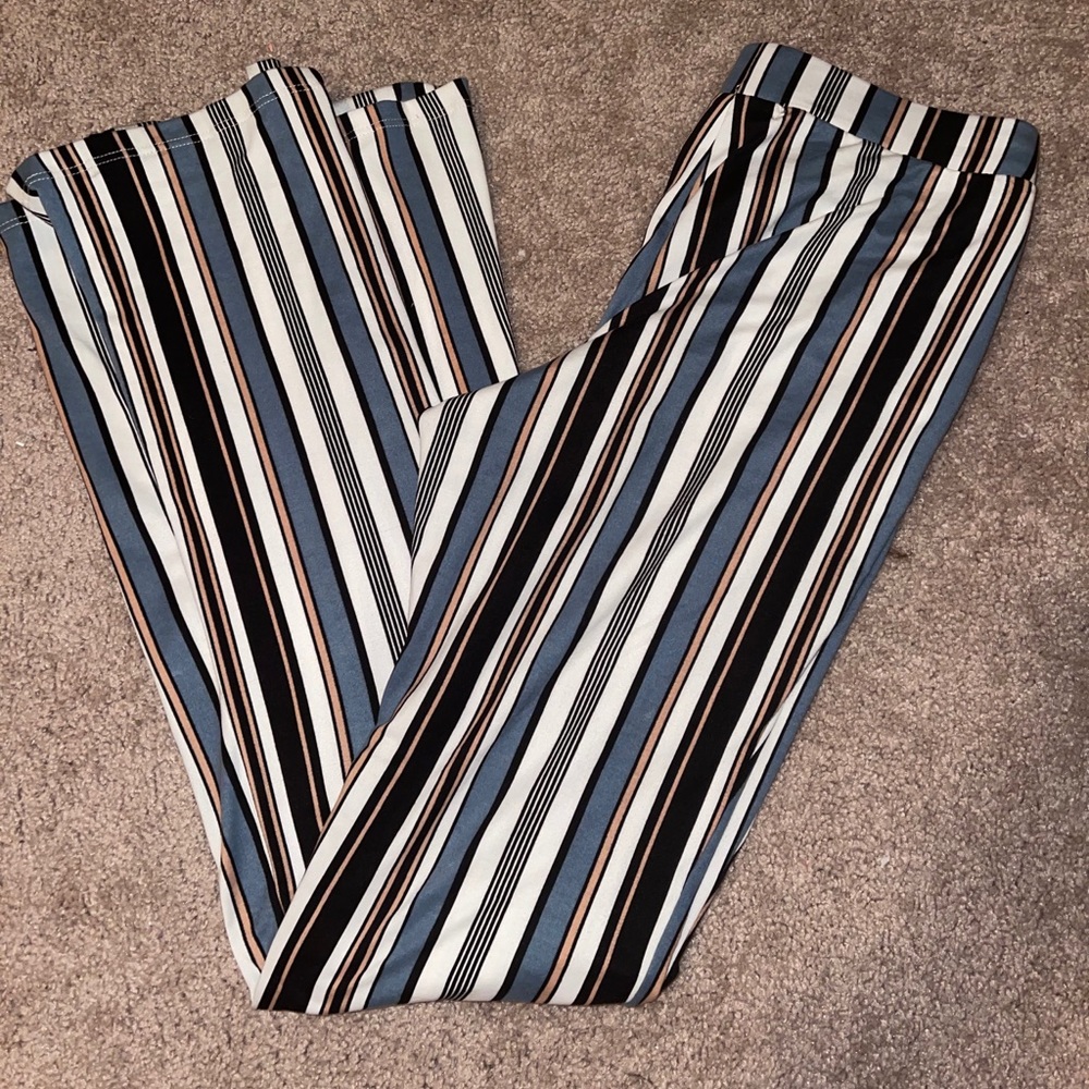 Bellbottom pants